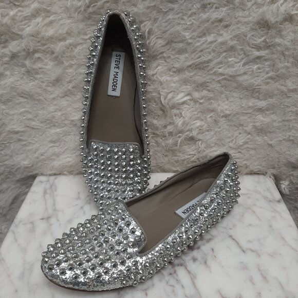 Steve Madden Women's Silver Studlly Spiked Studded Glitter Loafers Size US 7.5 - Picture 1 of 9